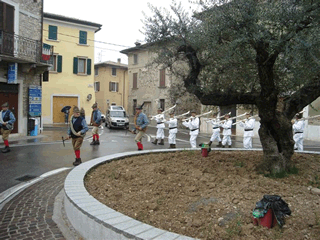 ... durante la sfilata ....